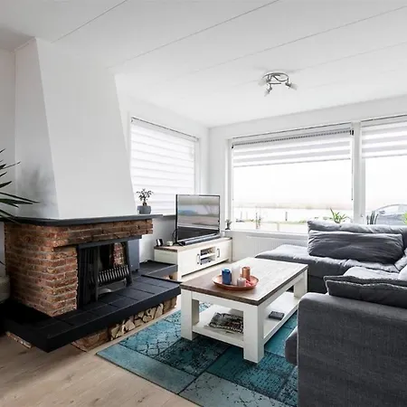 Spacious House Near Amsterdam And Schiphol