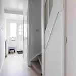 Spacious House Near Amsterdam And Schiphol Casa vacanze *