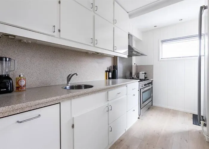 Spacious House Near Amsterdam And Schiphol * Zwanenburg